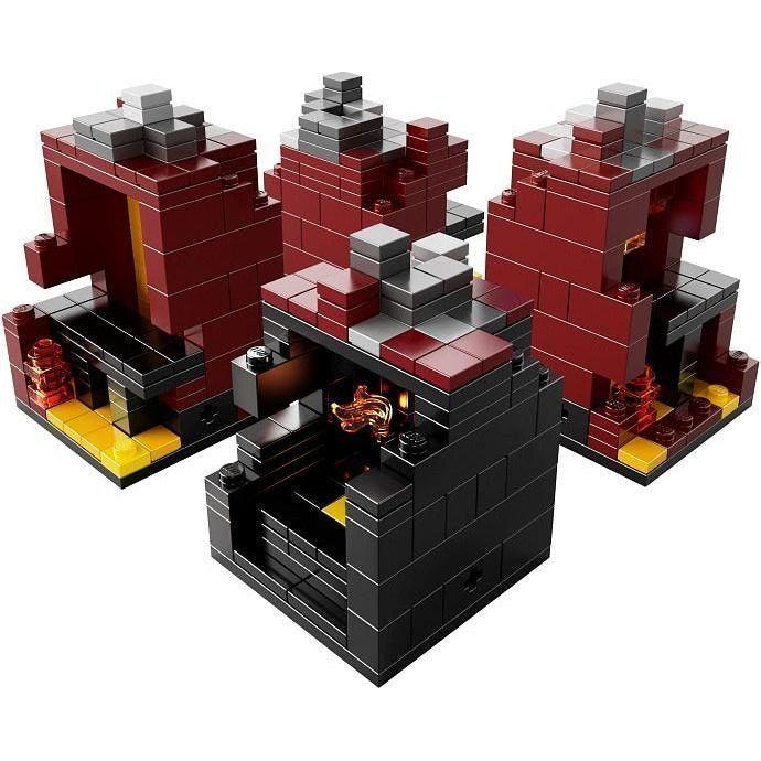 LEGO Minecraft 21106 The Nether - Image 3